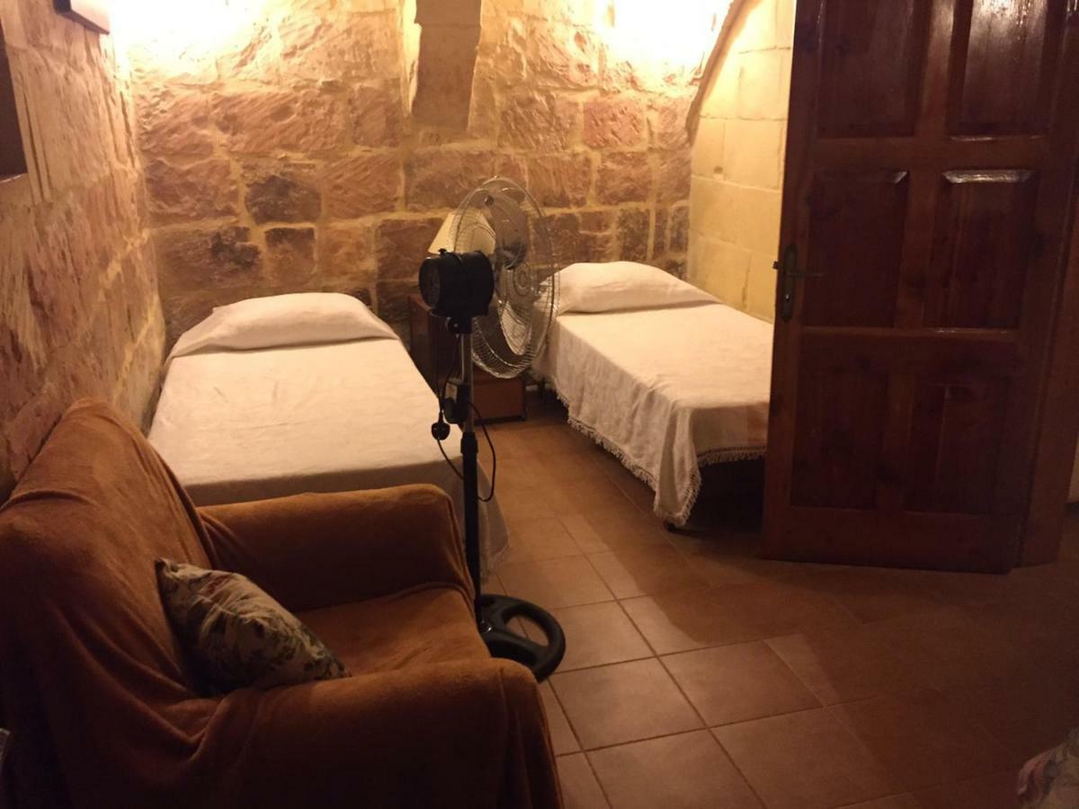 400Yr Farmhouse In Xaghra Gozo - Separate Rooms Екстериор снимка