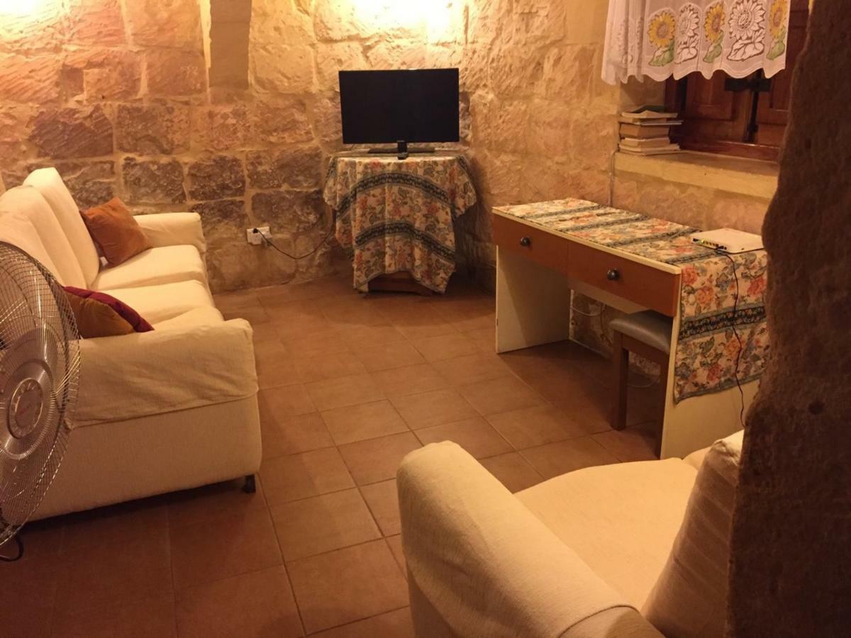 400Yr Farmhouse In Xaghra Gozo - Separate Rooms Екстериор снимка